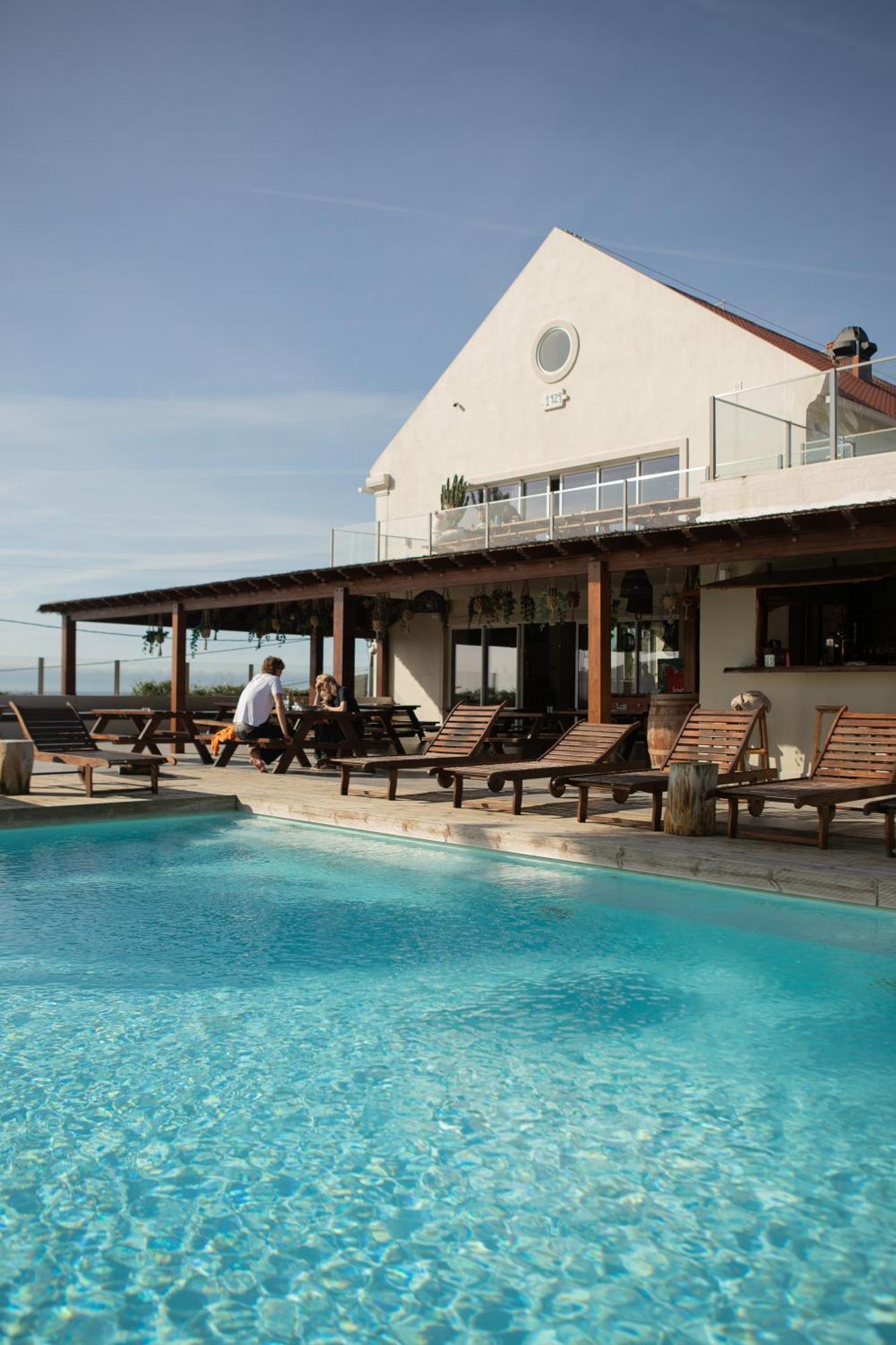 Lapoint Surf Camp Ericeira Hostel Εξωτερικό φωτογραφία